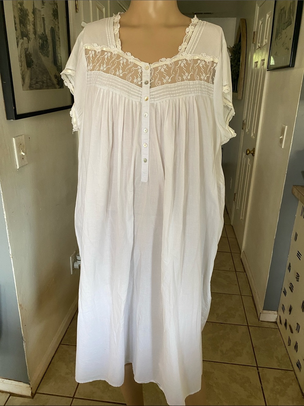 Eileen West  Lace Yoke Button-Front Nightgown